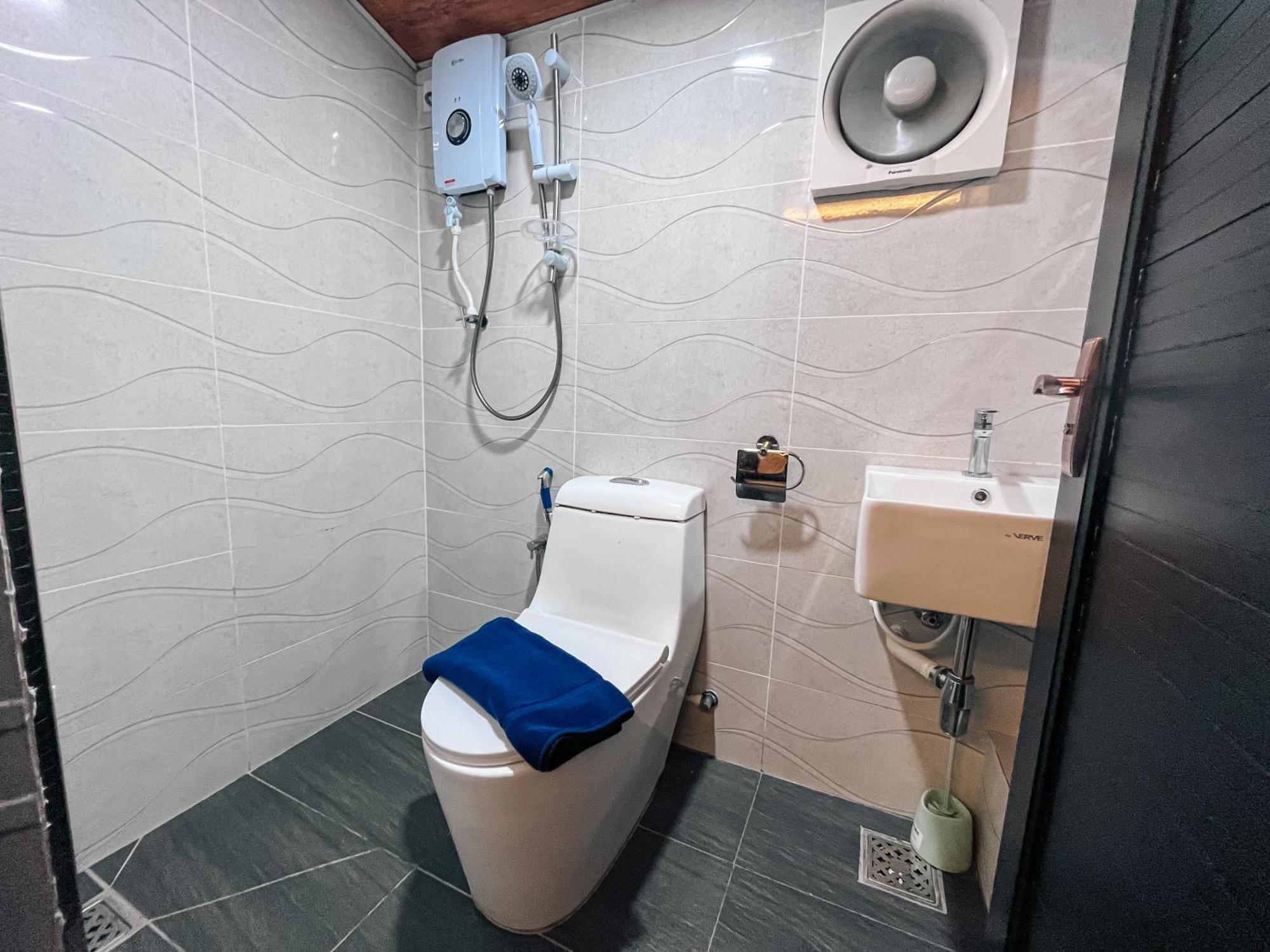 Hotel Lavie At Centrum Brincsang Kültér fotó